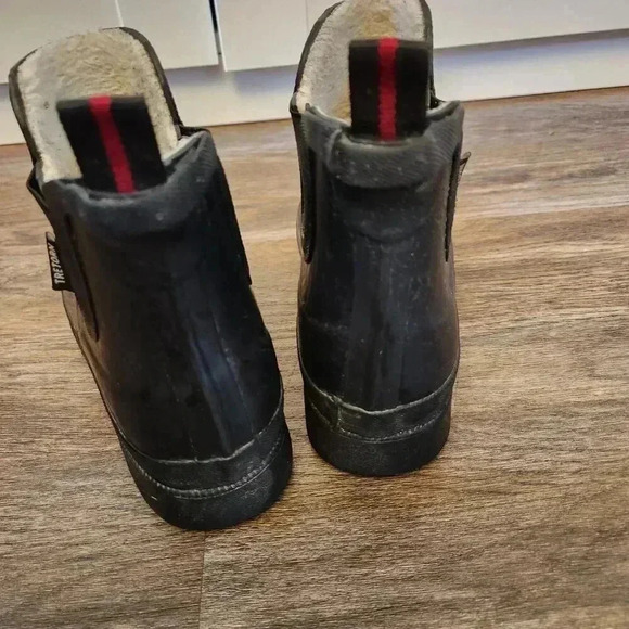 Tretorn Lina Womens Winter Rain boots fully lined size 7 barn chore boots - Picture 5 of 6